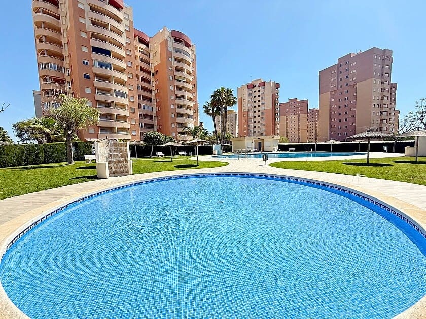 2 slaapkamer Appartement te koop in Dehesa de Campoamor met zwembad - € 279.000 (Ref: 9013170)