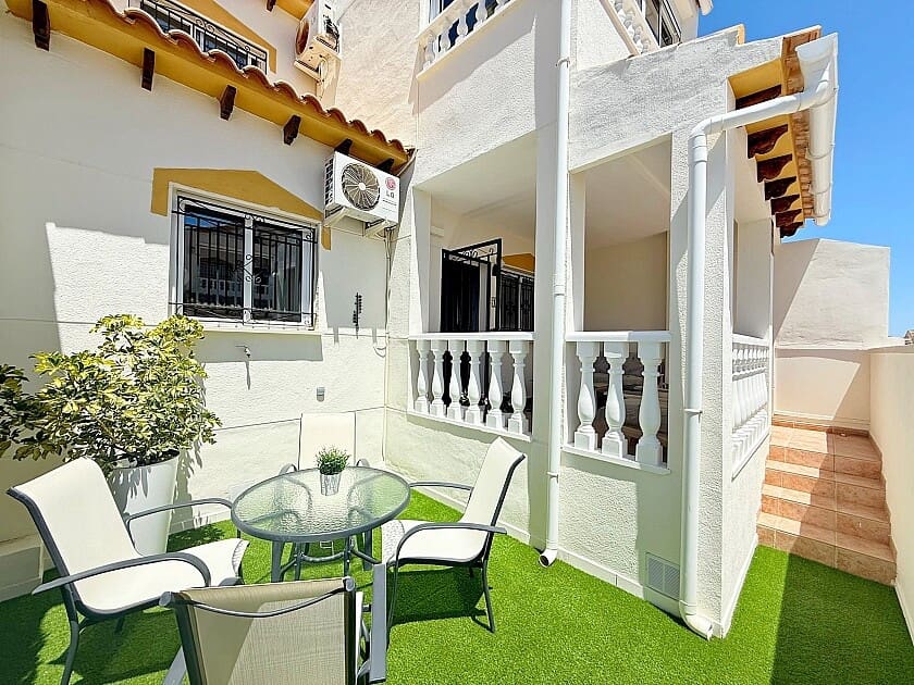 3 soverom Hus til salgs i Los Altos med svømmebasseng - € 294 180 (Ref: 9013171)