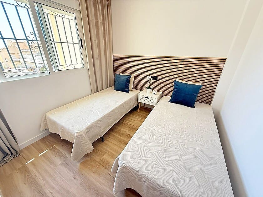 3 soverom Hus til salgs i Los Altos med svømmebasseng - € 294 180 (Ref: 9013171)