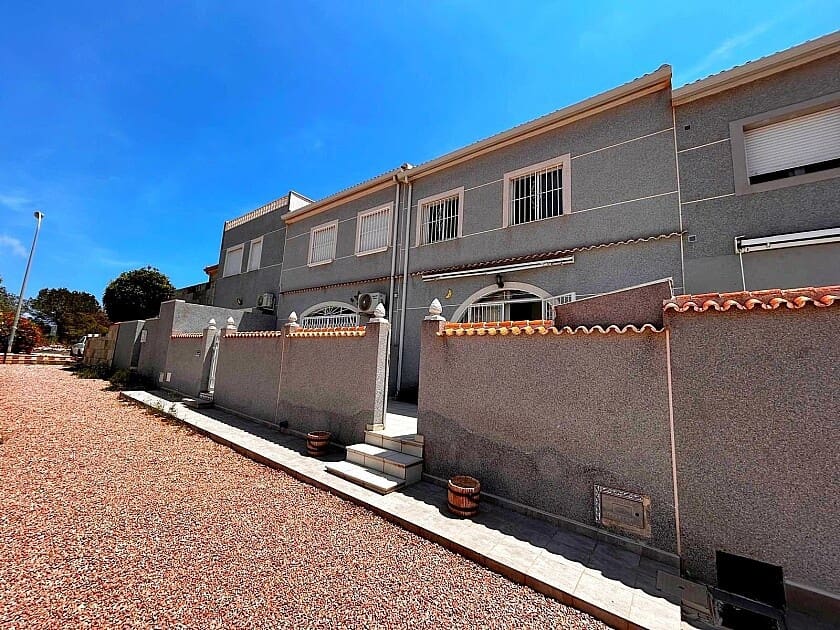 3 chambre Maison de Ville à vendre à La Siesta - 153 800 € (Ref: 9013522)