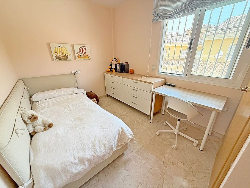 3 soveværelse Byhus til salg i Los Alcazares med garage - € 316.000 (Ref: 9058396)