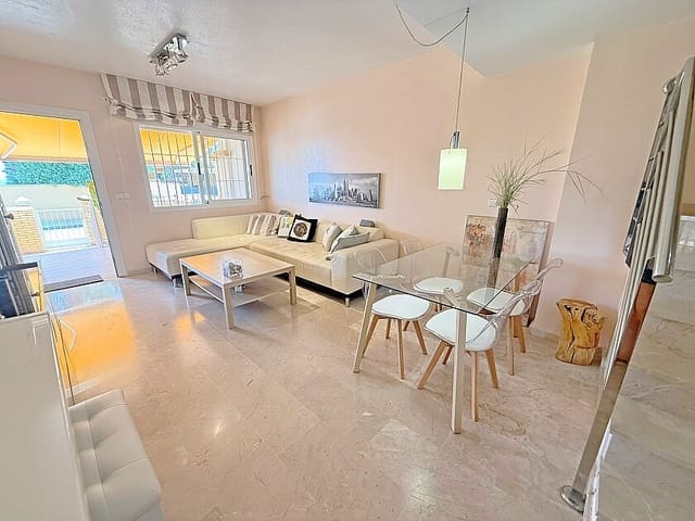 3 quarto Casa em Banda para venda em Los Narejos - Punta Calera, Los Alcázares com garagem - 316 000 € (Ref: 9058396)