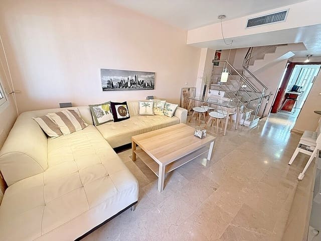 3 quarto Casa em Banda para venda em Los Narejos - Punta Calera, Los Alcázares com garagem - 316 000 € (Ref: 9058396)