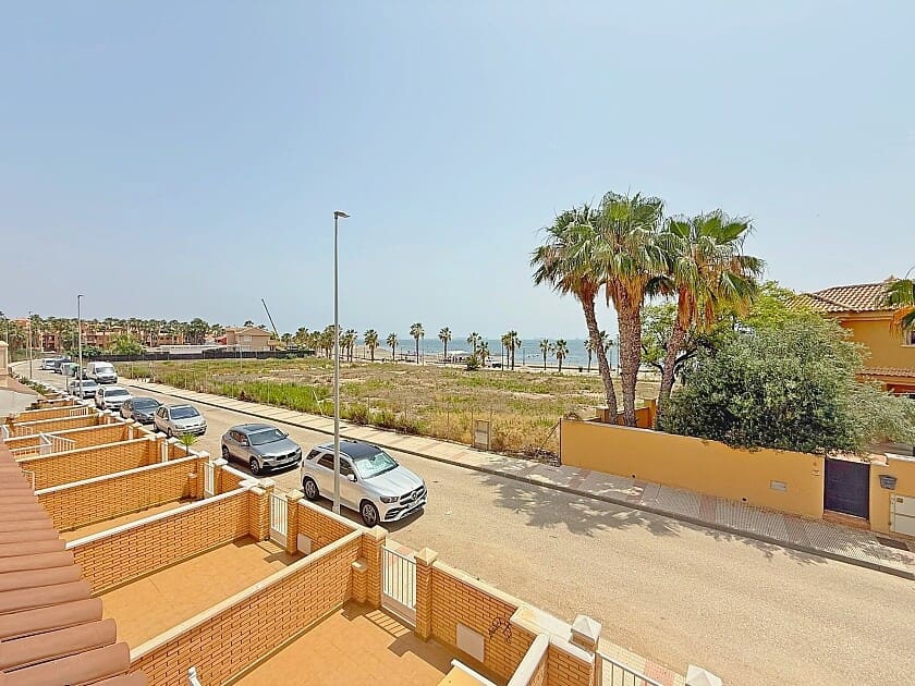 3 soveværelse Byhus til salg i Los Alcazares med garage - € 316.000 (Ref: 9058396)