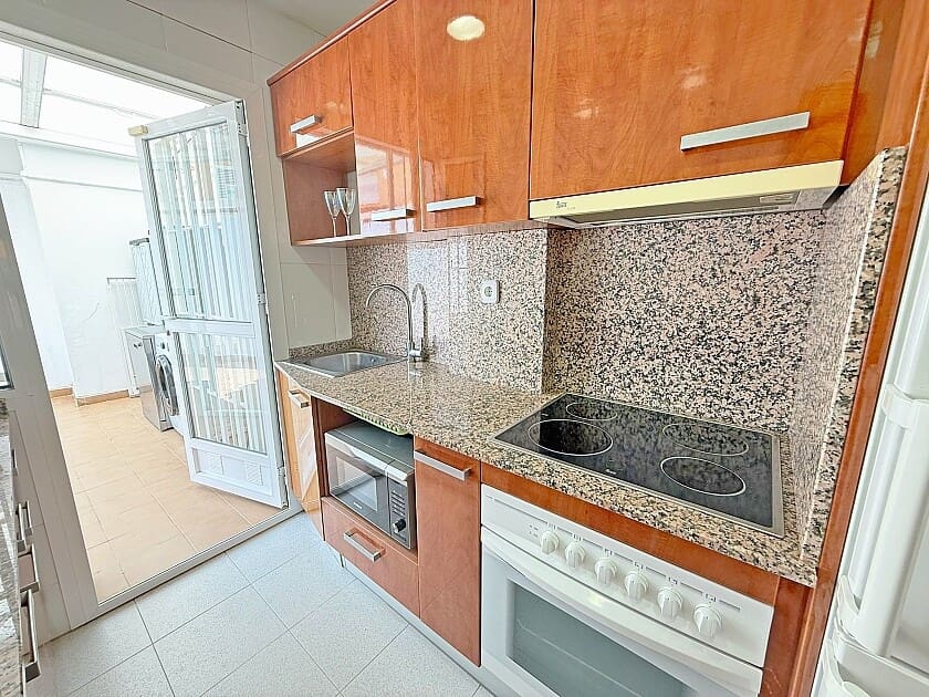 3 soveværelse Byhus til salg i Los Alcazares med garage - € 316.000 (Ref: 9058396)