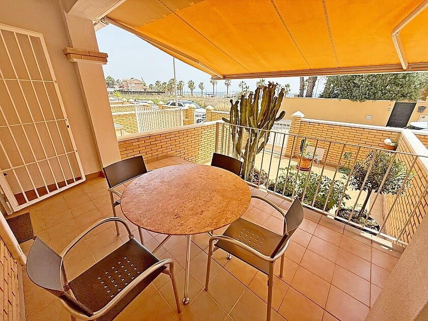 3 soveværelse Byhus til salg i Los Alcazares med garage - € 316.000 (Ref: 9058396)