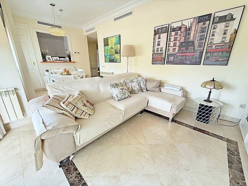 3 slaapkamer Appartement te koop in Roda met zwembad garage - € 256.000 (Ref: 9074205)