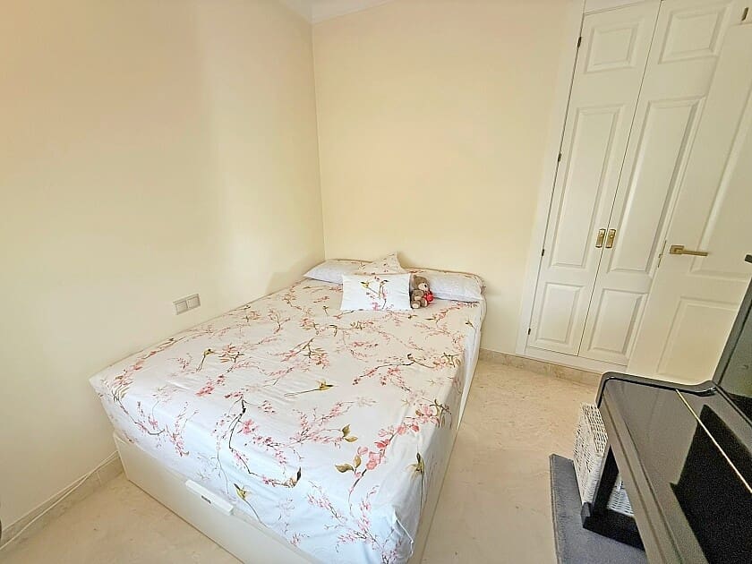 3 slaapkamer Appartement te koop in Roda met zwembad garage - € 256.000 (Ref: 9074205)