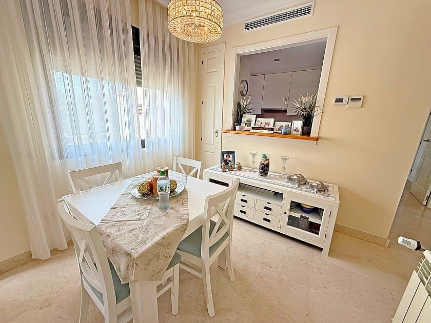 3 slaapkamer Appartement te koop in Roda met zwembad garage - € 256.000 (Ref: 9074205)