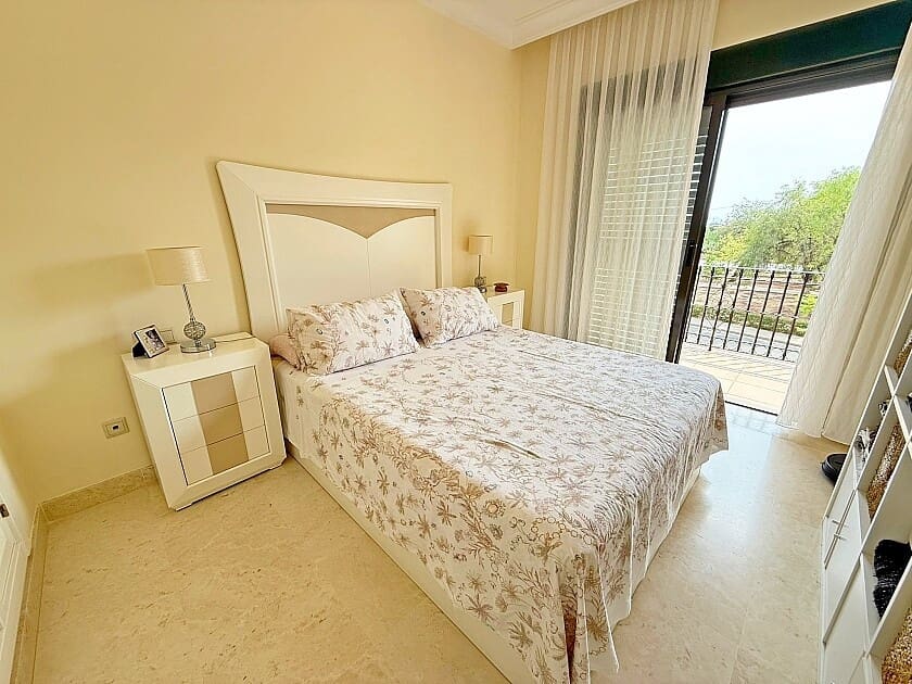 3 slaapkamer Appartement te koop in Roda met zwembad garage - € 256.000 (Ref: 9074205)