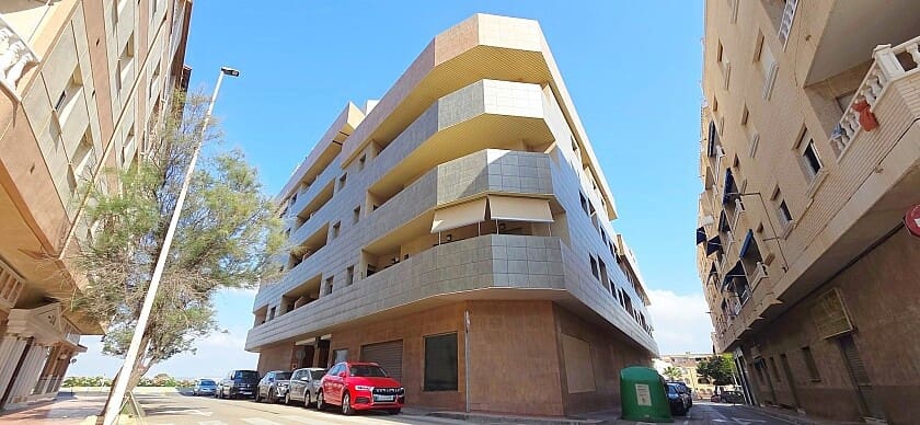 Garaż na sprzedaż w La Mata - 38 500 € (Ref: 9094762)