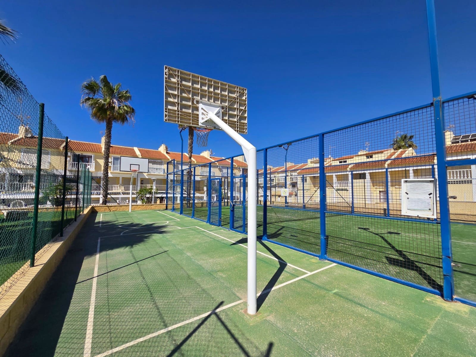 3 slaapkamer Huis te koop in La Mata met zwembad garage - € 349.900 (Ref: 9097418)