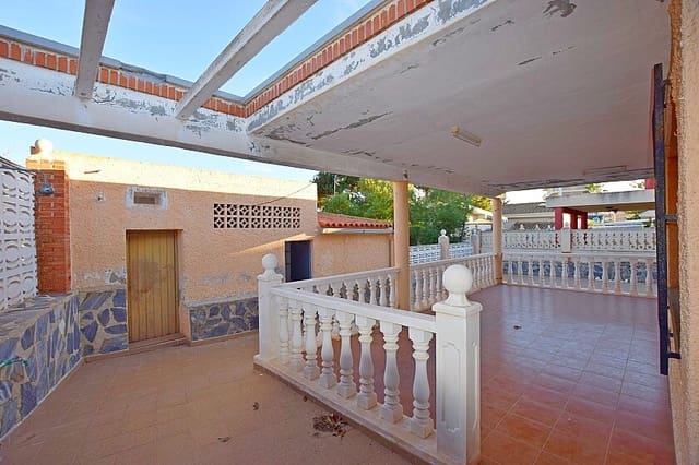 3 soverom Villa til salgs i Los Frutales, Torrevieja med svømmebasseng garasje - € 264 900 (Ref: 9113021)