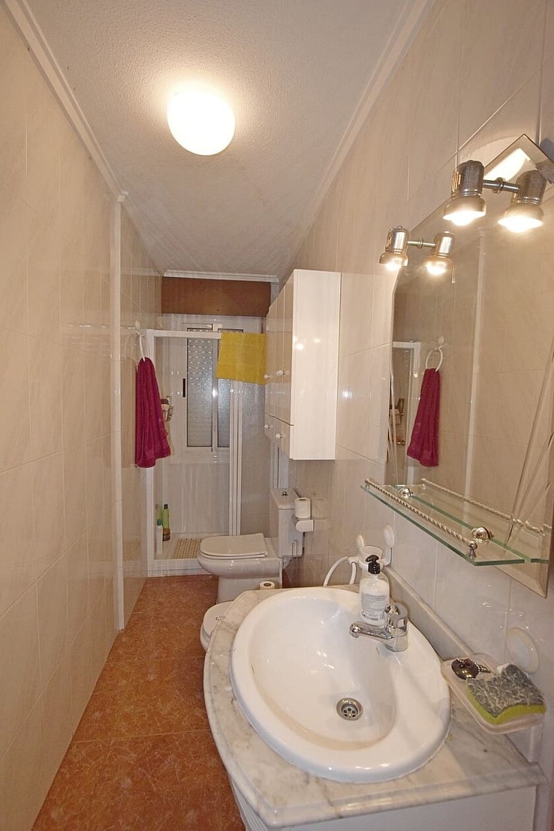 3 soverom Villa til salgs i Torrevieja med svømmebasseng garasje - € 264 900 (Ref: 9113021)