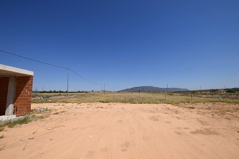 3 slaapkamer Villa te koop in Pinoso met zwembad - € 387.000 (Ref: 9113022)