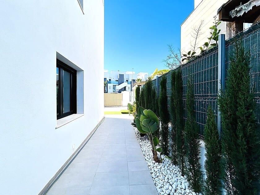 3 slaapkamer Villa te koop in El Raso met zwembad garage - € 580.000 (Ref: 9113028)