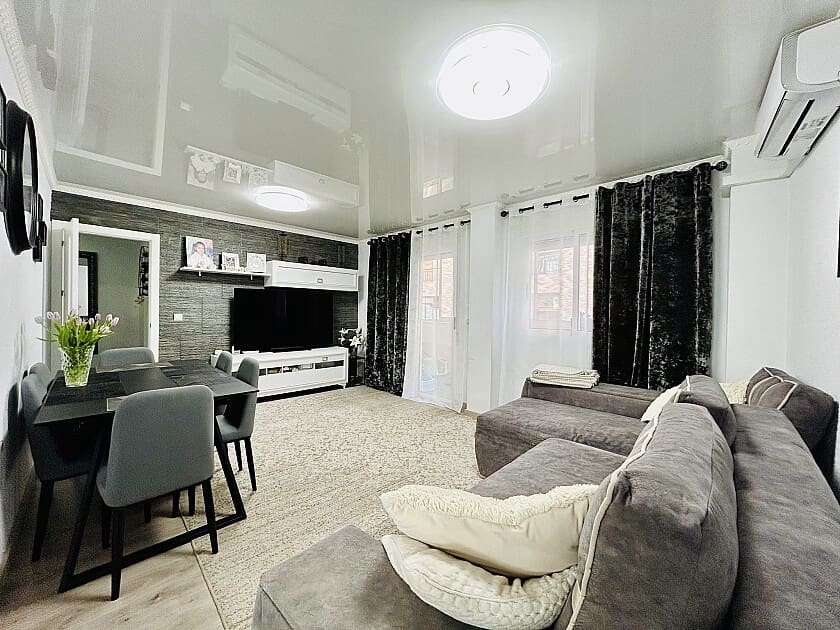 4 slaapkamer Appartement te koop in Torrevieja met zwembad garage - € 209.900 (Ref: 9113030)