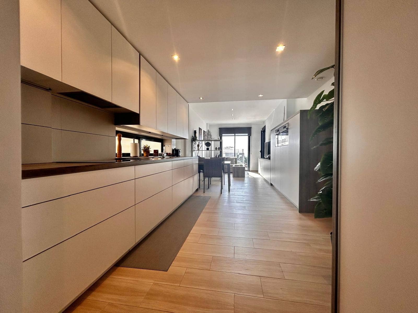 2 sypialnia Penthouse na sprzedaż w Villamartin z basenem - 299 900 € (Ref: 9235386)