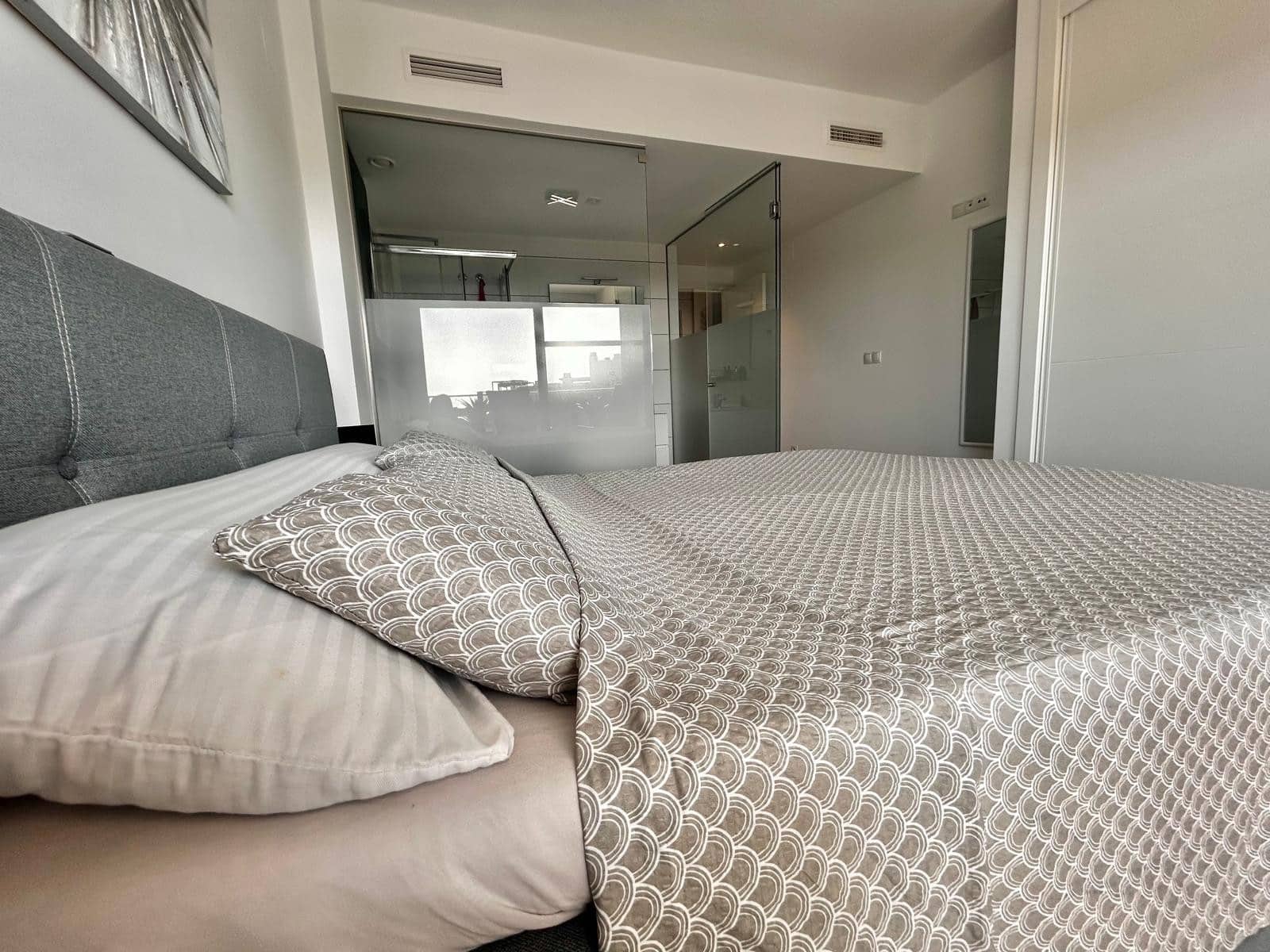 2 sypialnia Penthouse na sprzedaż w Villamartin z basenem - 299 900 € (Ref: 9235386)