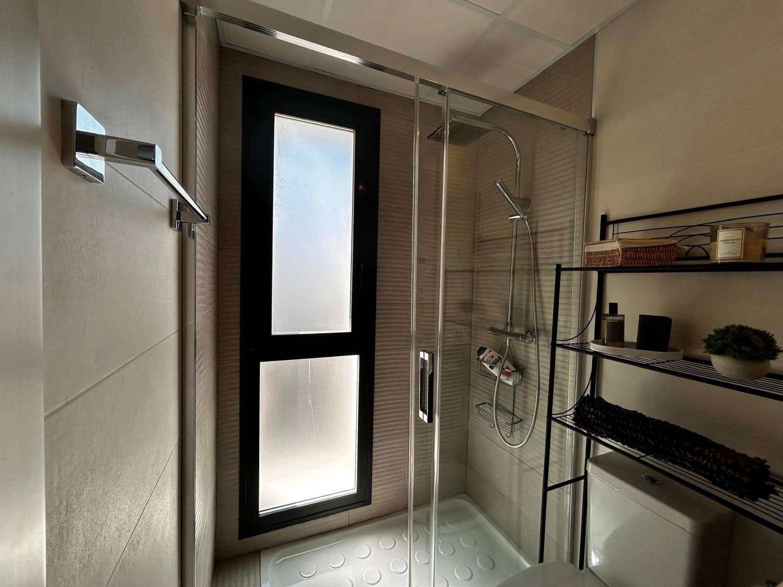 3 chambre Villa/Maison à vendre à Orihuela Costa avec piscine garage - 369 900 € (Ref: 9235387)