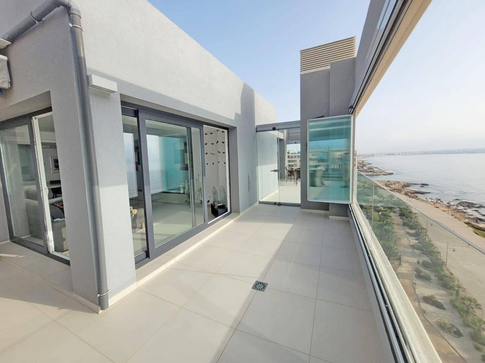 3 chambre Penthouse à vendre à Orihuela Costa avec piscine garage - 795 000 € (Ref: 9235436)