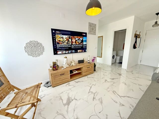 2 slaapkamer Appartement te koop in Punta Prima, Orihuela met zwembad - € 275.000 (Ref: 9235437)