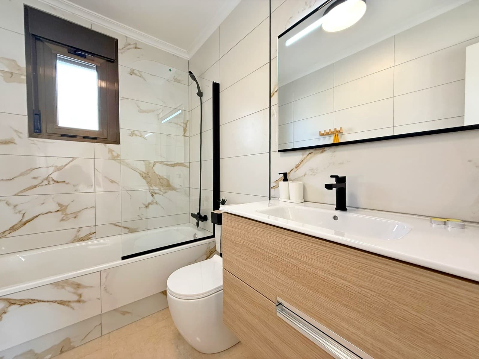 3 quarto Casa em Banda para venda em San Miguel de Salinas com piscina garagem - 229 000 € (Ref: 9235438)