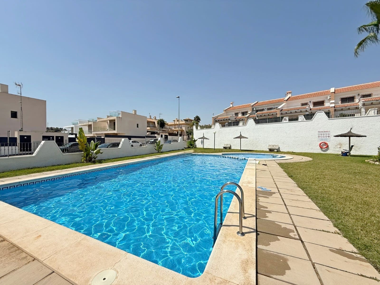 3 quarto Casa em Banda para venda em San Miguel de Salinas com piscina garagem - 229 000 € (Ref: 9235438)