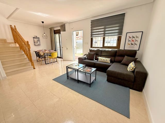 3 slaapkamer Huis te koop in San Miguel de Salinas met zwembad garage - € 229.000 (Ref: 9235438)