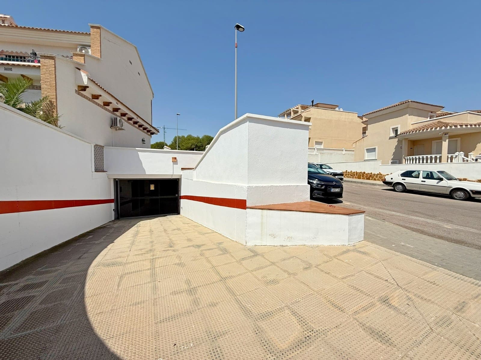 3 quarto Casa em Banda para venda em San Miguel de Salinas com piscina garagem - 229 000 € (Ref: 9235438)