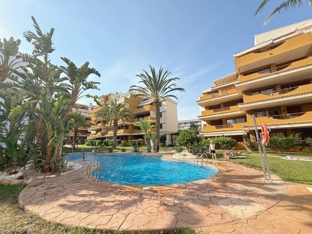2 soverom Penthouse til salgs i Punta Prima, Torrevieja med svømmebasseng - € 297 000 (Ref: 9235439)