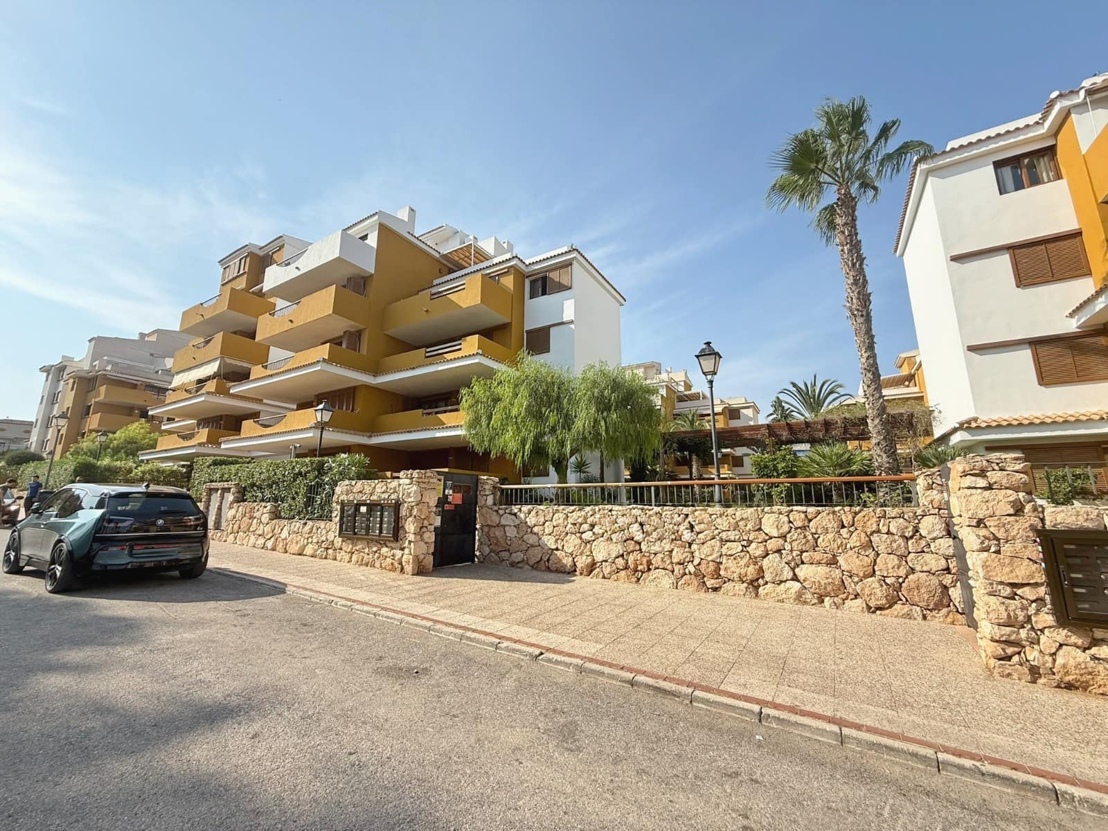 2 makuuhuone Kattohuoneisto myytävänä paikassa Punta Prima mukana uima-altaan - 297 000 € (Ref: 9235439)