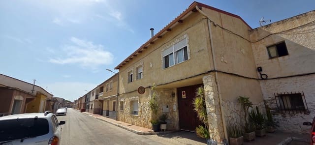 5 bedroom Townhouse for sale in San Isidro with pool garage - € 325,000 (Ref: 9235440)