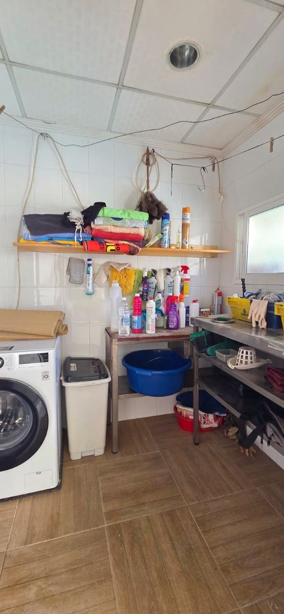 5 soveværelse Byhus til salg i San Isidro med swimmingpool garage - € 325.000 (Ref: 9235440)