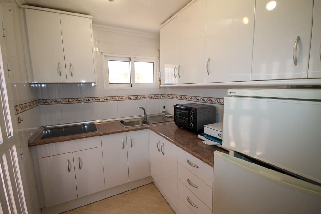 3 slaapkamer Villa te koop in San Miguel de Salinas met zwembad - € 389.000 (Ref: 10005164)