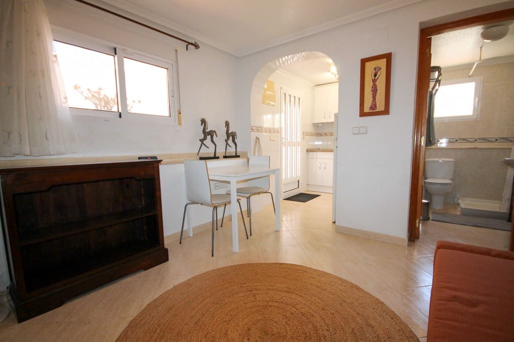 3 slaapkamer Villa te koop in San Miguel de Salinas met zwembad - € 389.000 (Ref: 10005164)
