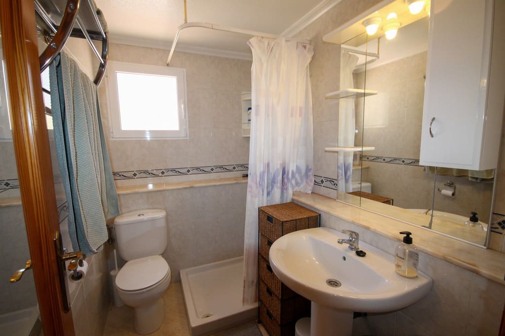 3 slaapkamer Villa te koop in San Miguel de Salinas met zwembad - € 389.000 (Ref: 10005164)