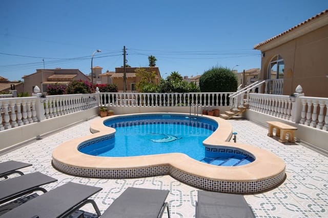 Chalet de 3 habitaciones en Las Filipinas en venta con piscina - 389.000 € (Ref: 10005164)