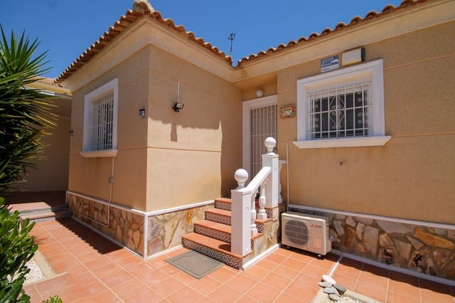 Chalet de 3 habitaciones en Las Filipinas en venta con piscina - 389.000 € (Ref: 10005164)