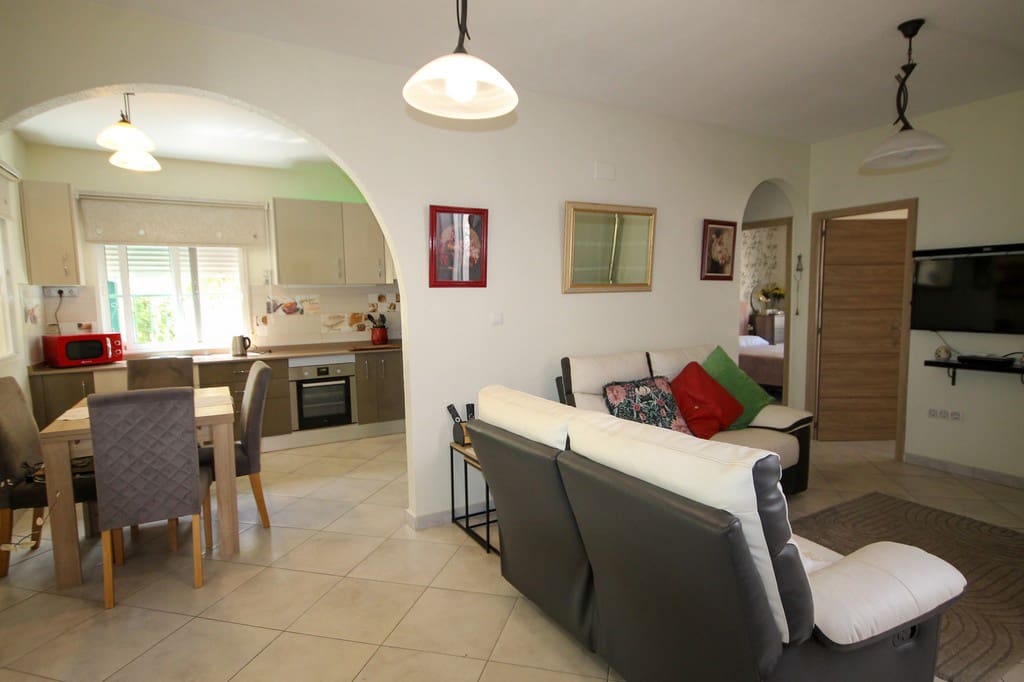 2 bedroom Villa for sale in Orihuela Costa - € 289,000 (Ref: 10046939)