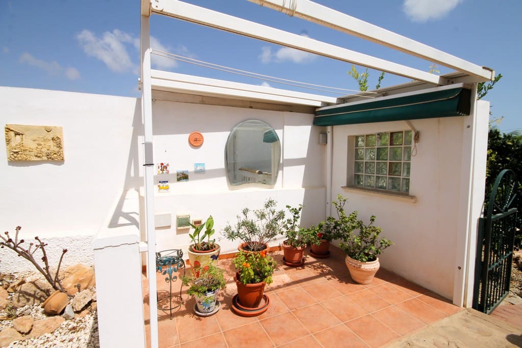 2 bedroom Villa for sale in Orihuela Costa - € 289,000 (Ref: 10046939)