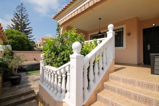 3 camera da letto Villa in vendita in San Miguel de Salinas con piscina garage - 285.000 € (Rif: 10088941)