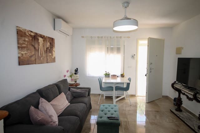 2 soveværelse Semi-Rækkehus til salg i Los Balcones - Los Altos, Torrevieja med swimmingpool - € 155.000 (Ref: 10101862)