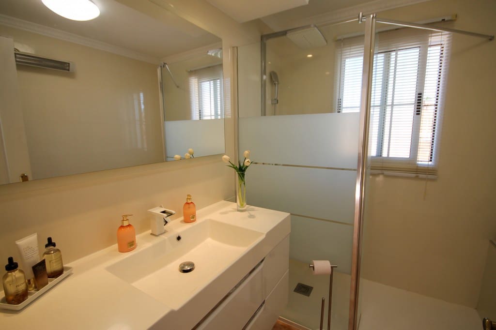 3 Zimmer Villa zu verkaufen in San Miguel de Salinas mit Pool Garage - 320.000 € (Ref: 10115421)