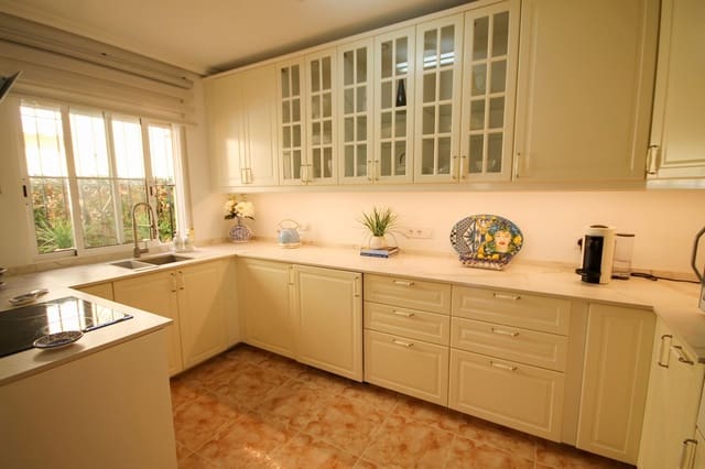 3 Zimmer Villa zu verkaufen in Las Filipinas mit Pool Garage - 320.000 € (Ref: 10115421)