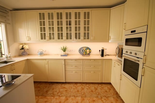 3 Zimmer Villa zu verkaufen in Las Filipinas mit Pool Garage - 320.000 € (Ref: 10115421)