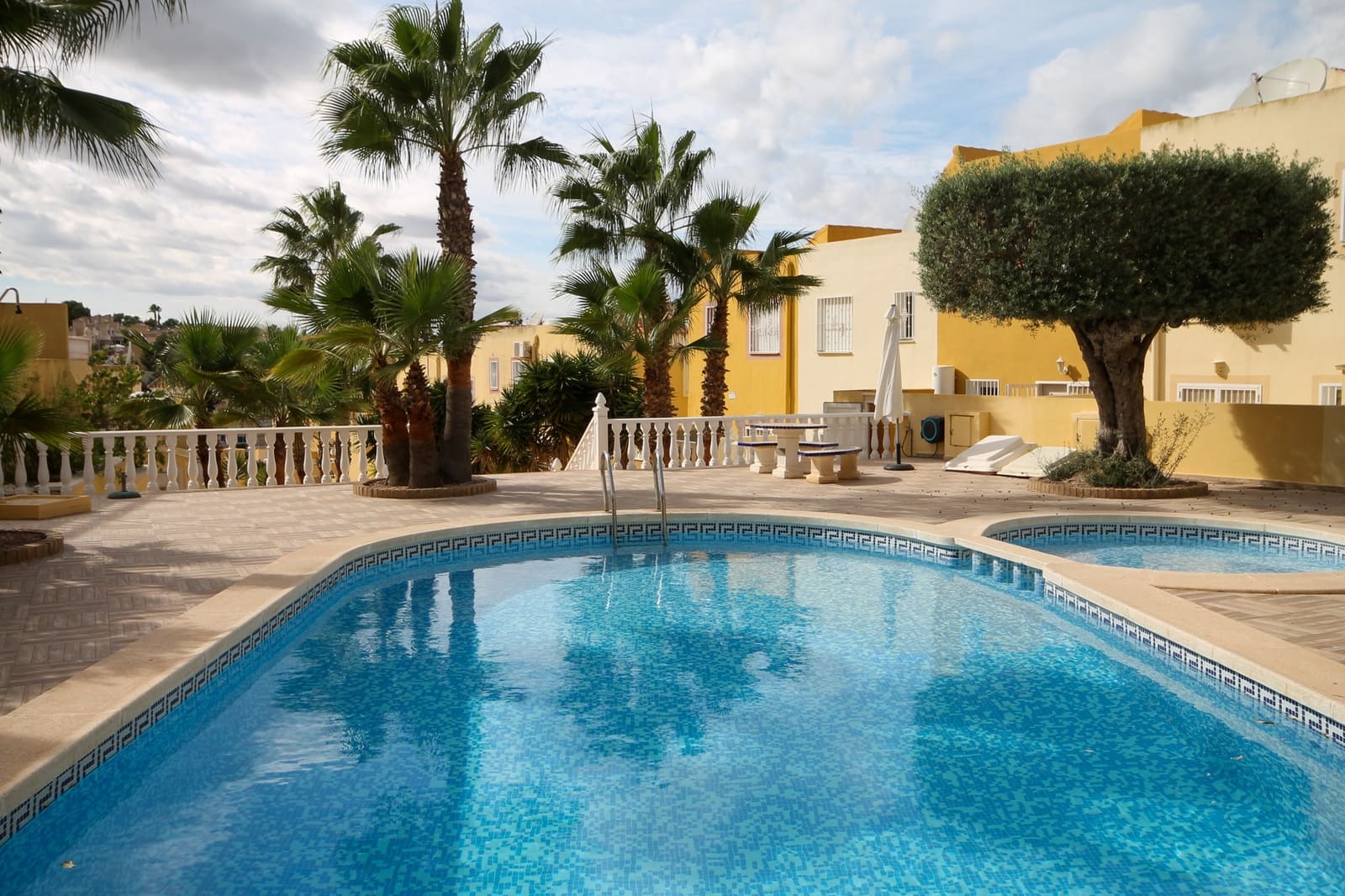 3 Zimmer Villa zu verkaufen in San Miguel de Salinas mit Pool Garage - 320.000 € (Ref: 10115421)