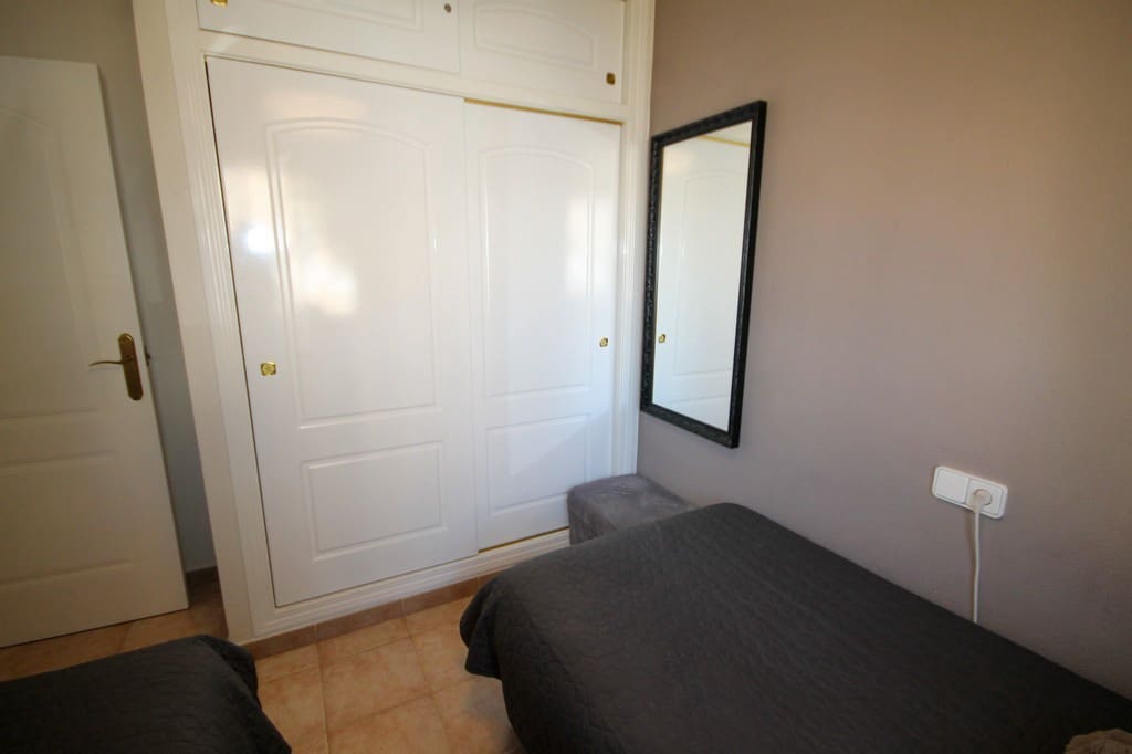 4 sypialnia Dom szeregowy na sprzedaż w Orihuela Costa z basenem garażem - 269 000 € (Ref: 10118826)