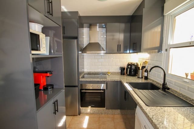 4 sypialnia Dom szeregowy na sprzedaż w Las Filipinas z basenem garażem - 269 000 € (Ref: 10118826)