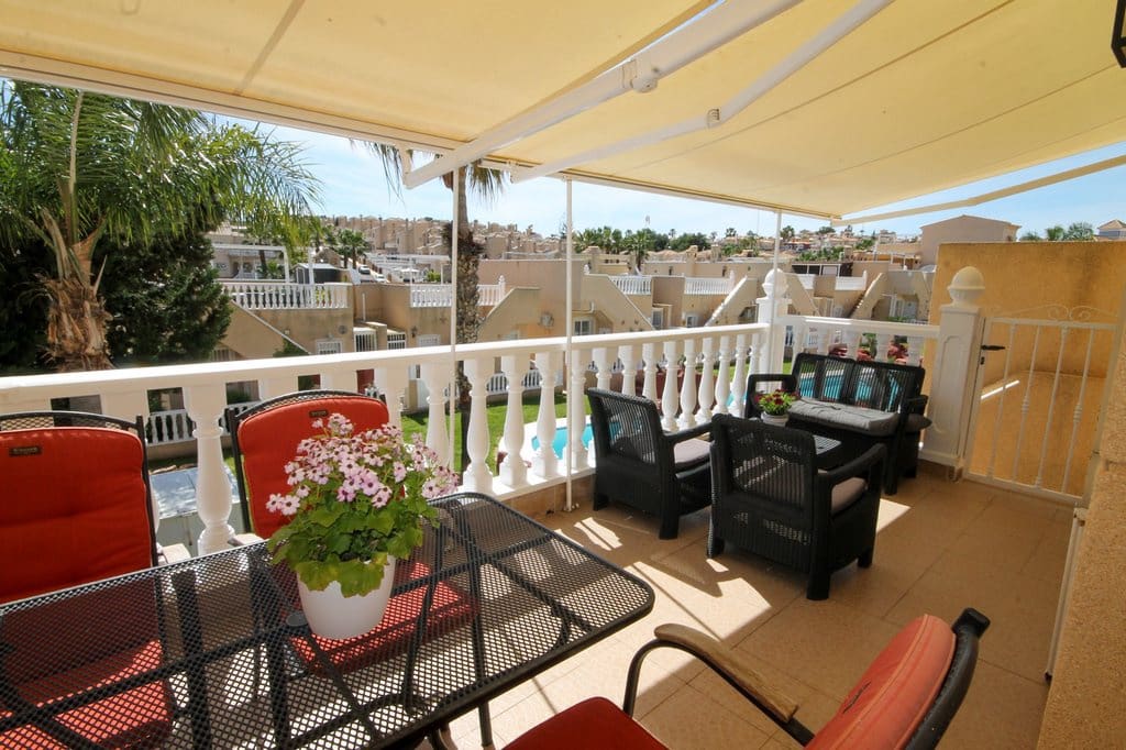 4 sypialnia Dom szeregowy na sprzedaż w Orihuela Costa z basenem garażem - 269 000 € (Ref: 10118826)